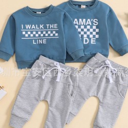 Foreign trade children's clothing: Newborn fashionable, classic plaid triangle crawling, sweet style baby diaper, now in stock.