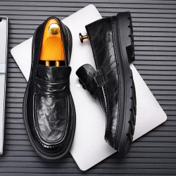 Top-grain sheepskin men's leather shoes, breathable, British-style men's trendy shoes, spring casual wholesale, genuine leather, new Korean-style men's shoes.