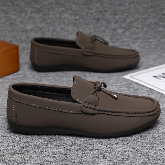 Spring and summer casual shoes, slip-on loafers. Korean-style trendy men's slip-on shoes for men, cross-border trade.